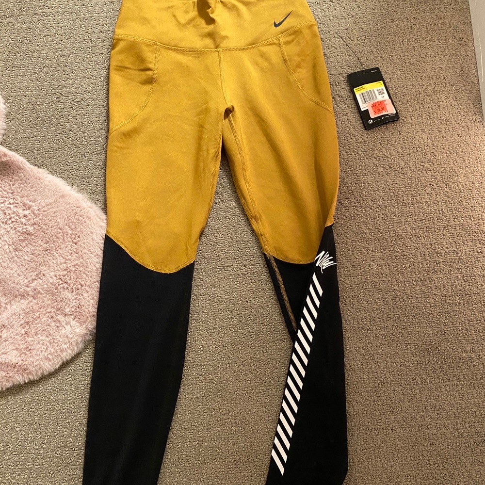 Nike Leggings